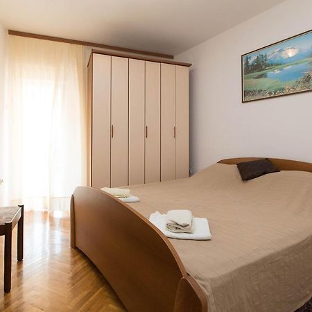 Apartmani Vera Crikvenica Exterior foto
